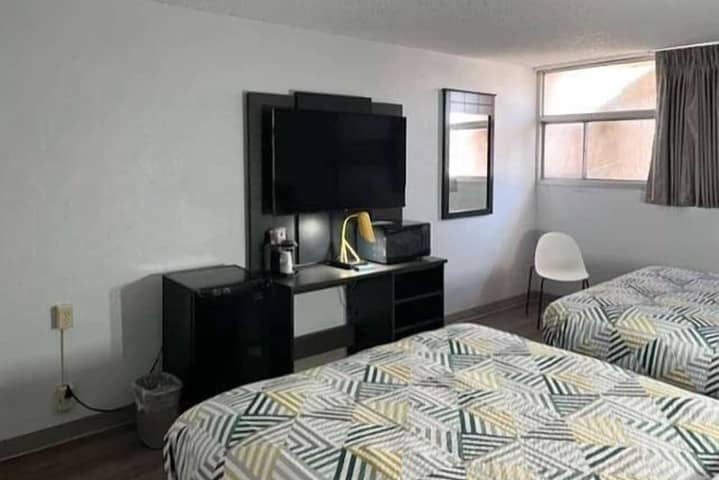 Room 14 of 19
